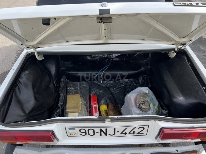 LADA (VAZ) 2107 2011, 99,000 km - 1.6 л - Bakı