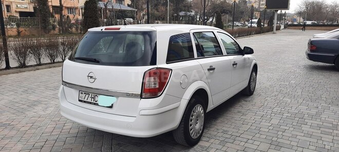 Opel Astra 2009, 166,000 km - 1.4 l - Bakı