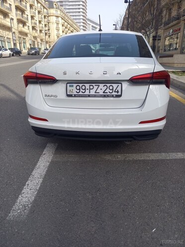 Skoda Rapid 2020, 190,000 km - 1.6 l - Bakı