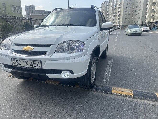 Chevrolet Niva 2014, 350,000 km - 1.7 l - Bakı