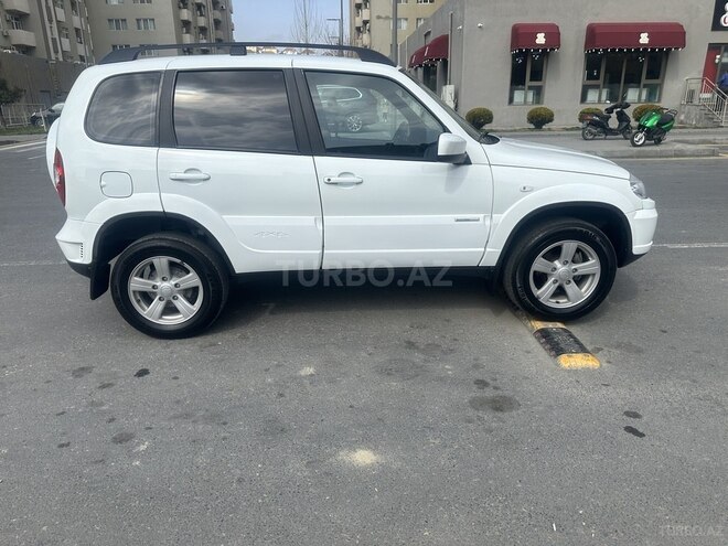 Chevrolet Niva 2014, 350,000 km - 1.7 l - Bakı