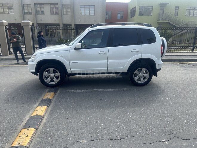 Chevrolet Niva 2014, 350,000 km - 1.7 l - Bakı