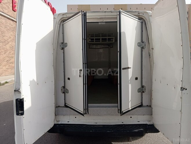 Ford Transit 2002, 250,000 km - 2.4 l - Bakı