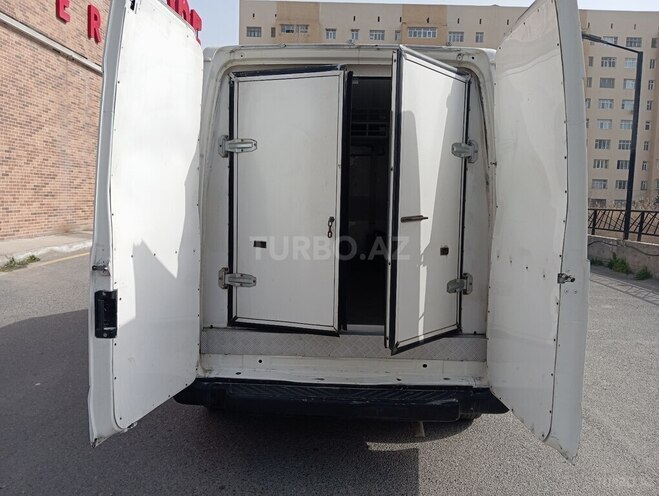 Ford Transit 2002, 250,000 km - 2.4 l - Bakı