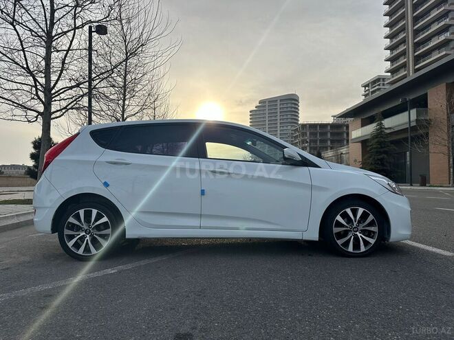 Hyundai Accent 2015, 153,000 km - 1.6 l - Bakı
