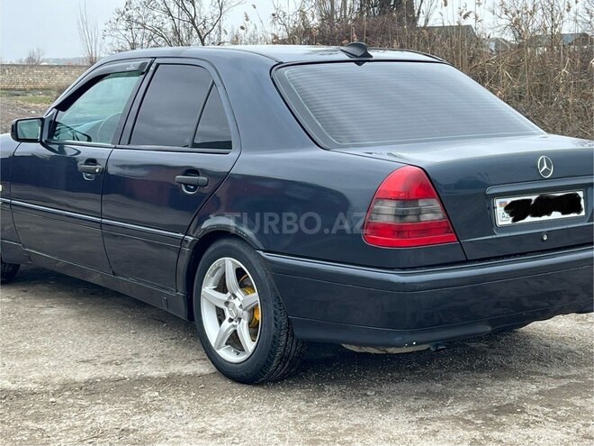 Mercedes C 230 1999, 210,000 km - 2.3 л - Xudat