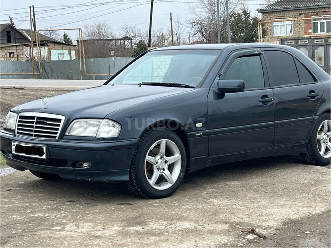 Mercedes C 230 1999, 210,000 km - 2.3 л - Xudat