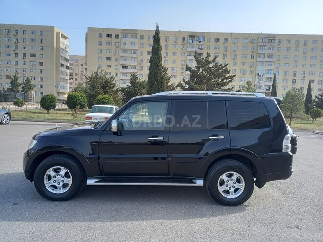 Mitsubishi Pajero 2007, 220,000 km - 3.0 l - Bakı