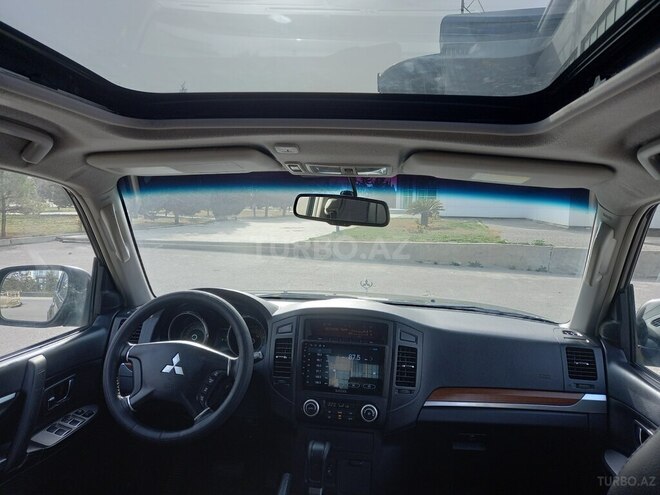 Mitsubishi Pajero 2007, 220,000 km - 3.0 l - Bakı