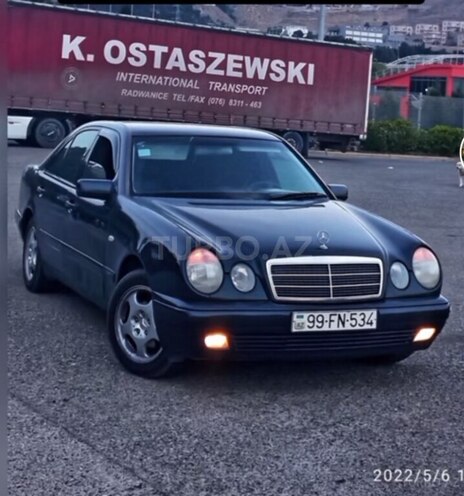 Mercedes E 220 1998, 445,000 km - 2.2 l - Bakı