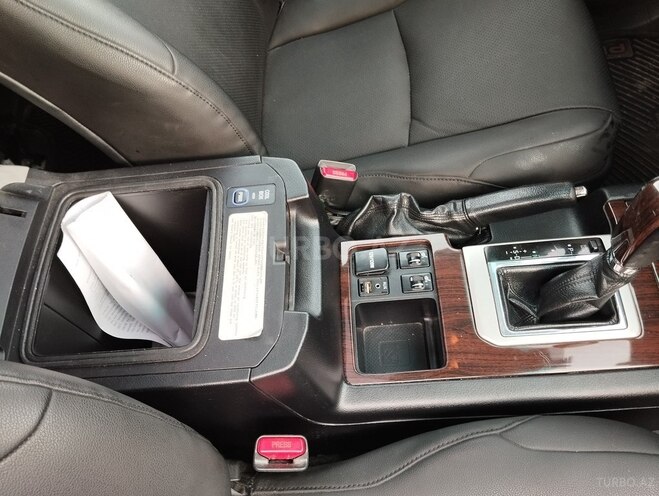 Toyota Prado 2010, 320,000 km - 4.0 л - Bakı