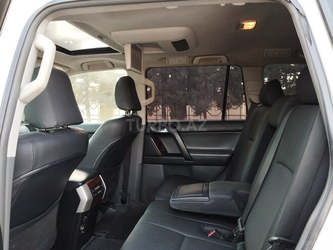 Toyota Prado 2010, 320,000 km - 4.0 л - Bakı