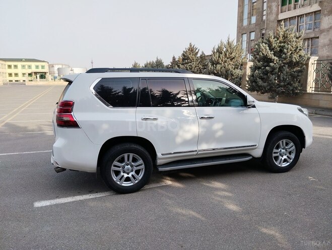 Toyota Prado 2010, 320,000 km - 4.0 л - Bakı