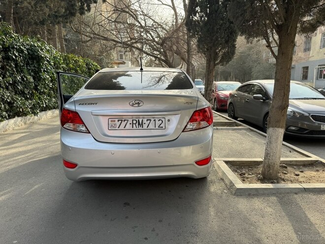Hyundai Accent 2014, 196,000 km - 1.6 l - Bakı