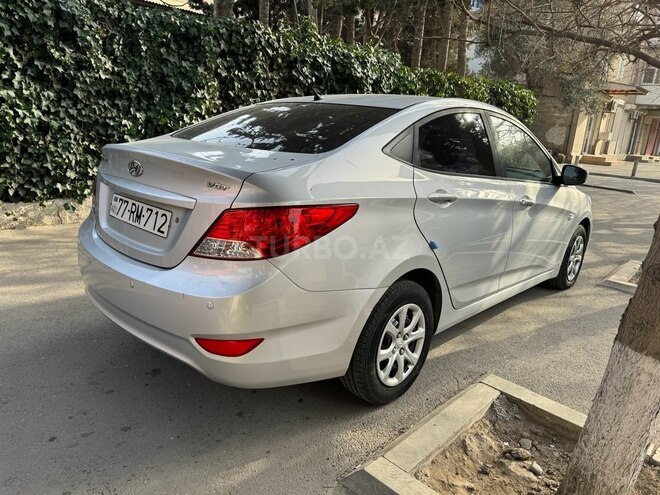Hyundai Accent 2014, 196,000 km - 1.6 l - Bakı