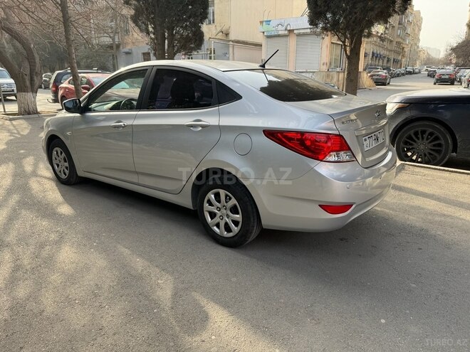 Hyundai Accent 2014, 196,000 km - 1.6 l - Bakı