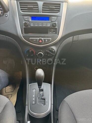 Hyundai Accent 2014, 196,000 km - 1.6 l - Bakı