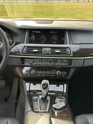 BMW 528 2015, 107,000 km - 2.0 l - Bakı