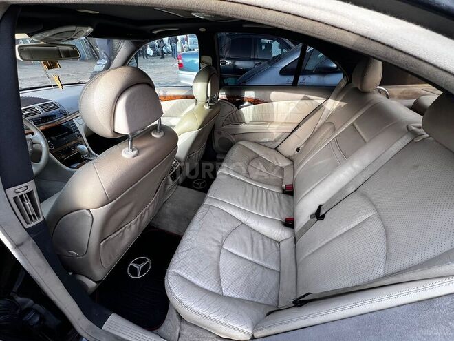 Mercedes E 270 2002, 500,121 km - 2.7 л - Bakı