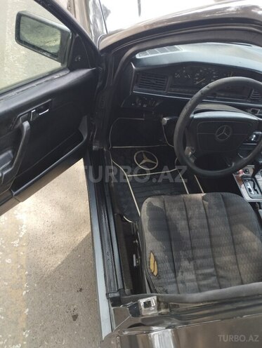 Mercedes 190 1993, 354,580 km - 2.0 l - Bakı