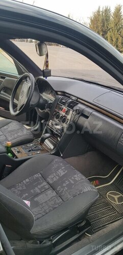 Mercedes C 240 1998, 425,780 km - 2.4 л - Bakı
