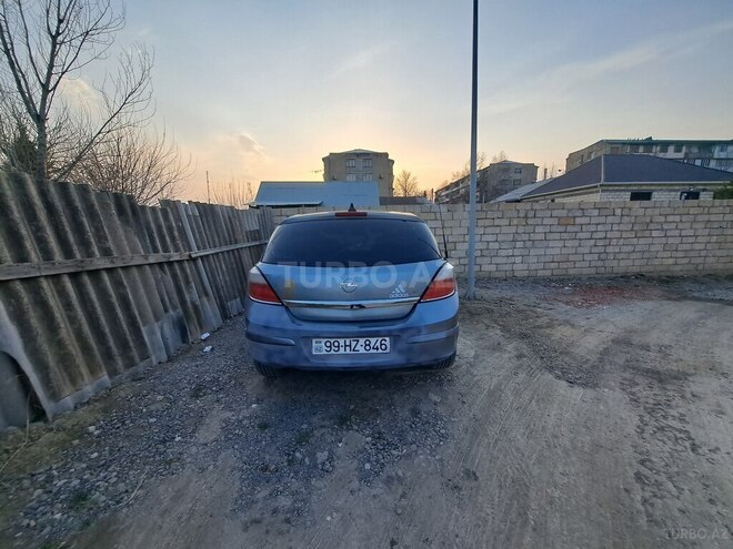 Opel Astra 2004, 190,000 km - 1.4 l - Mingəçevir