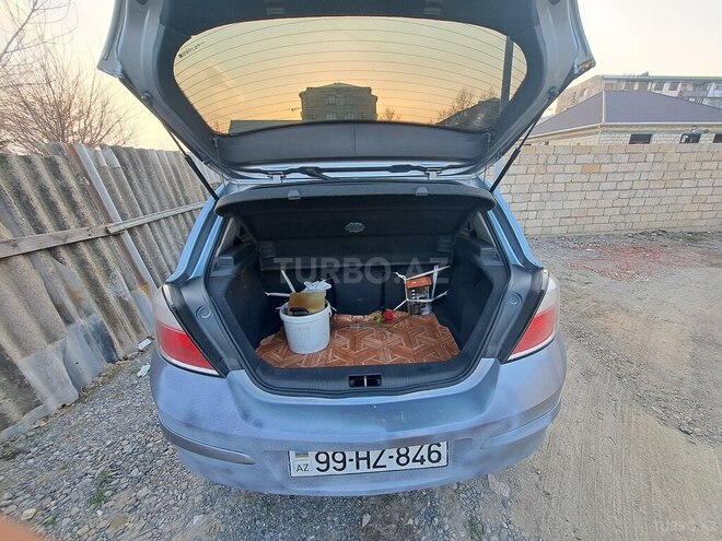 Opel Astra 2004, 190,000 km - 1.4 l - Mingəçevir