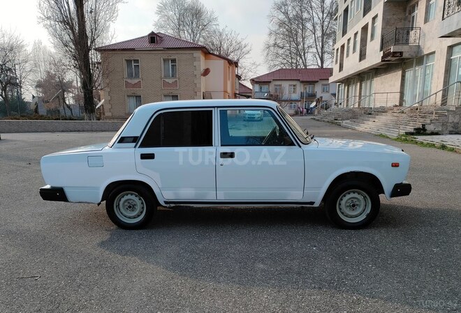 LADA (VAZ) 2107 2004, 99,000 km - 1.6 l - İsmayıllı