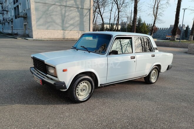 LADA (VAZ) 2107 2004, 99,000 km - 1.6 l - İsmayıllı