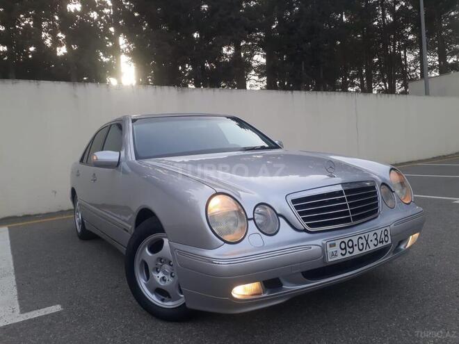Mercedes E 220 2000, 410,000 km - 2.2 л - Sumqayıt