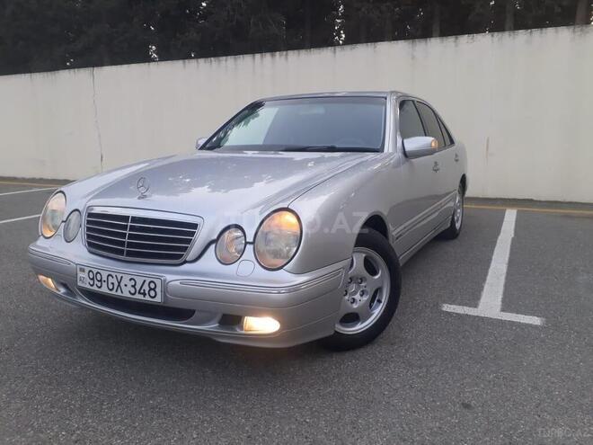 Mercedes E 220 2000, 410,000 km - 2.2 л - Sumqayıt