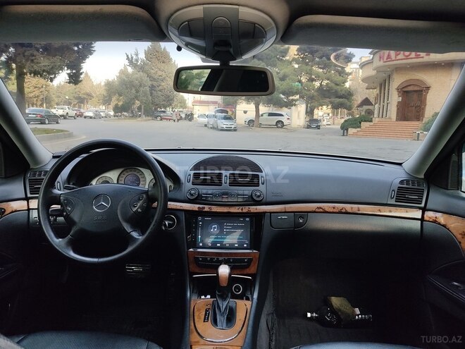 Mercedes E 240 2002, 221,000 km - 2.4 l - Bakı
