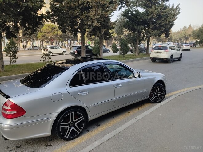 Mercedes E 240 2002, 221,000 km - 2.4 l - Bakı