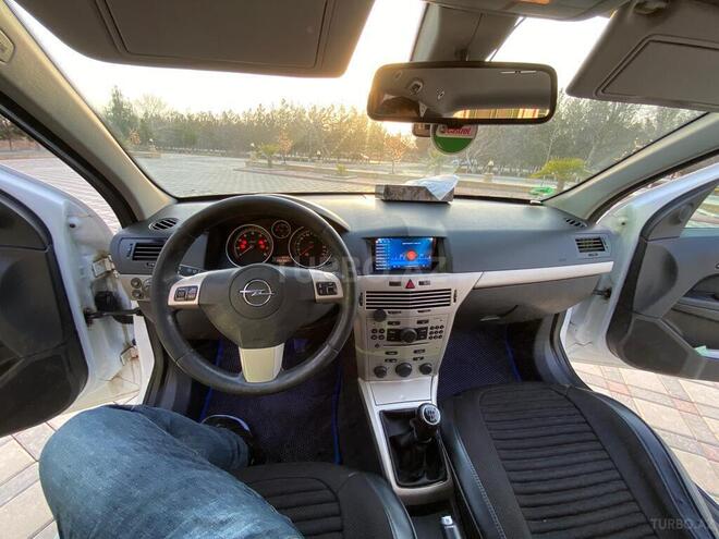 Opel Astra 2007, 256,000 km - 1.4 л - Şirvan