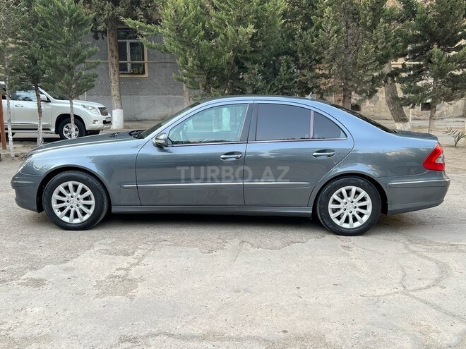 Mercedes E 220 2006, 278,000 km - 2.2 l - Sumqayıt
