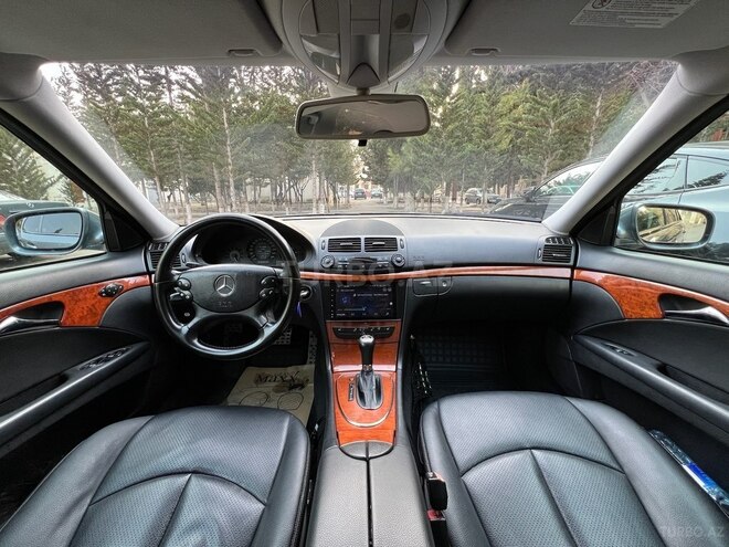 Mercedes E 220 2006, 278,000 km - 2.2 l - Sumqayıt