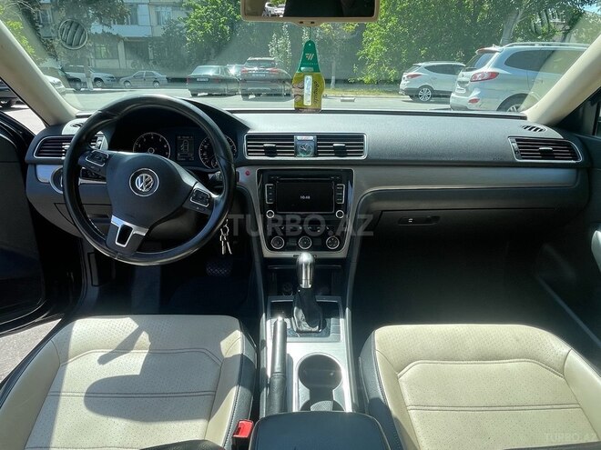 Volkswagen Passat 2014, 153,000 km - 1.8 l - Bakı