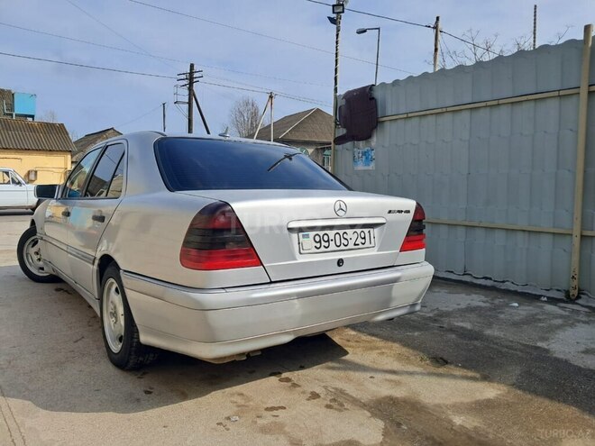 Mercedes C 220 2000, 586,622 km - 2.2 л - Lənkəran