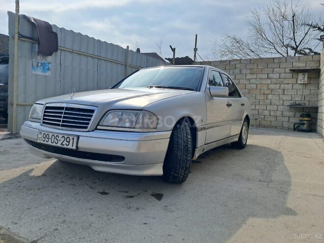 Mercedes C 220 2000, 586,622 km - 2.2 л - Lənkəran