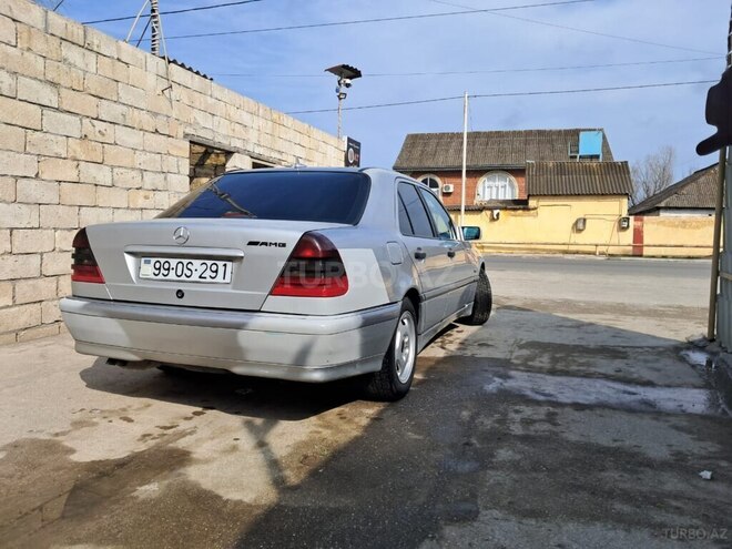 Mercedes C 220 2000, 586,622 km - 2.2 л - Lənkəran