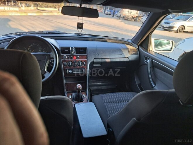 Mercedes C 220 2000, 586,622 km - 2.2 л - Lənkəran