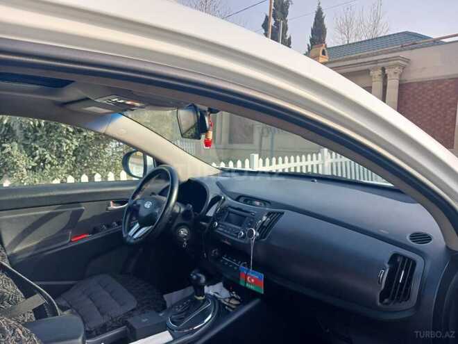 Kia Sportage 2012, 183,600 km - 2.0 l - Bakı