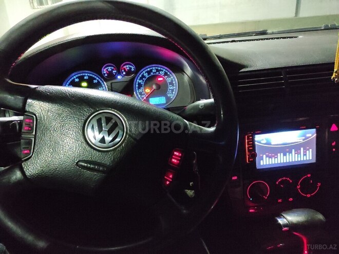 Volkswagen Passat 2003, 438,500 km - 1.8 l - Bakı