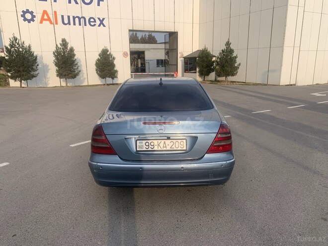 Mercedes E 270 2004, 545,000 km - 2.7 l - Bakı