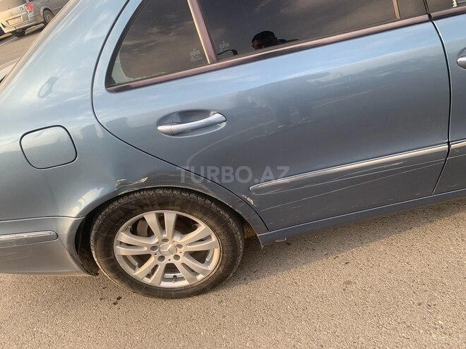 Mercedes E 270 2004, 545,000 km - 2.7 l - Bakı
