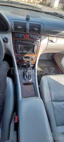 Mercedes C 240 2001, 285,445 km - 2.4 l - Göygöl