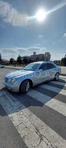 Mercedes C 240 2001, 285,445 km - 2.4 l - Göygöl