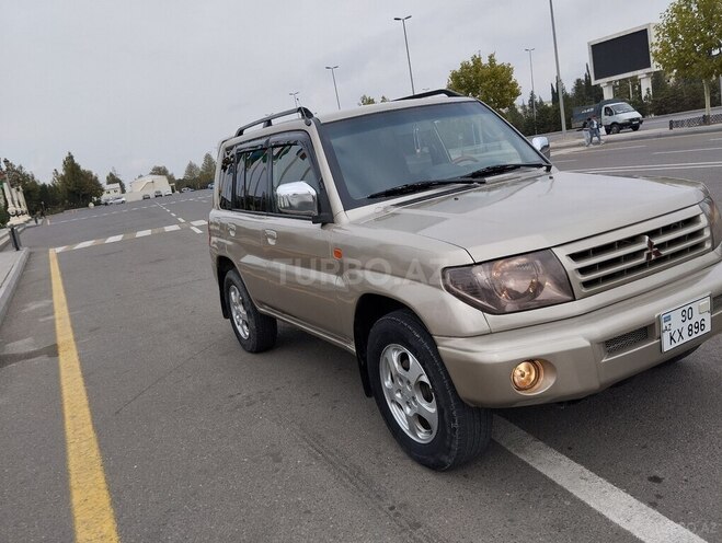 Mitsubishi Pajero io 2000, 315,256 km - 1.8 l - Gəncə