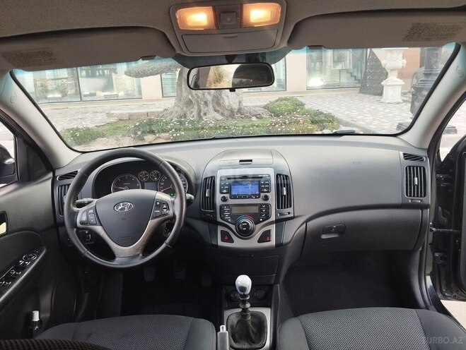 Hyundai i30 2008, 246,000 km - 1.6 л - Bakı