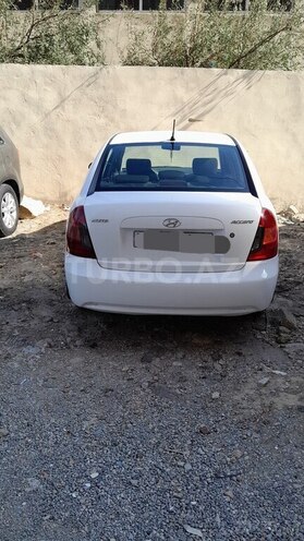 Hyundai Accent 2009, 200,700 km - 1.4 л - Bakı